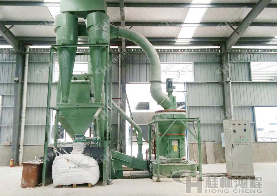 桂林鴻程雜鹵石雷蒙磨粉機(jī)，雜鹵石磨機(jī)，雜鹵石磨粉機(jī)-HC系列縱擺式磨粉機(jī)環(huán)保設(shè)備